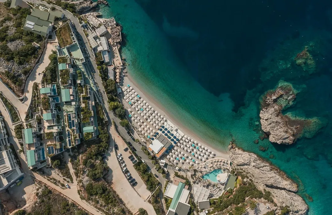 Folie Marine Hotel & Beach Club-1